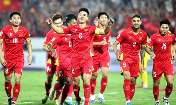 CĐV Đông Nam Á bùng nổ cảm xúc khi ĐT Việt Nam thắng 3-1 Malaysia