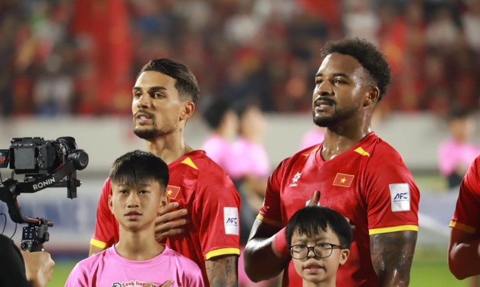 CĐV Thái Lan: 'Không nhập tịch như Việt Nam, chúng ta cần giữ bản sắc'