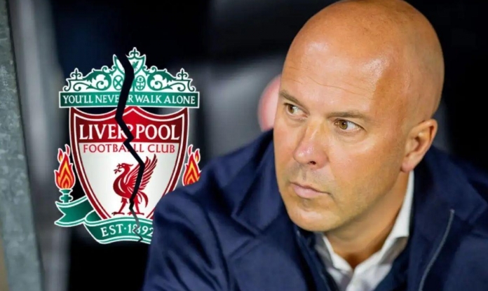 Liverpool ra quyết định về tương lai Arne Slot sau trận thua PSG