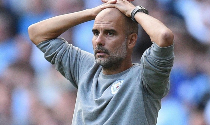 Man City nhận đòn giáng mạnh trước đại chiến Arsenal