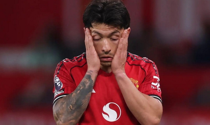 MU nhận thêm đòn giáng từ LĐBĐ Anh sau thẻ đỏ Lisandro