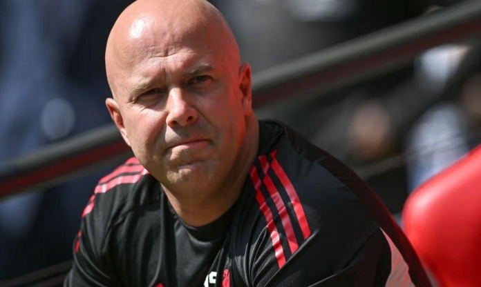 HLV Arne Slot nói lời thật lòng khi Liverpool sáng cửa dự C1