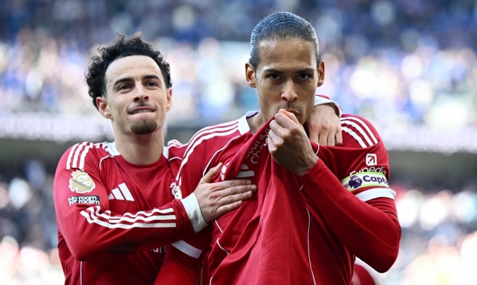 Hạ Everton ở phút 100, Liverpool tiến gần vé Champions League