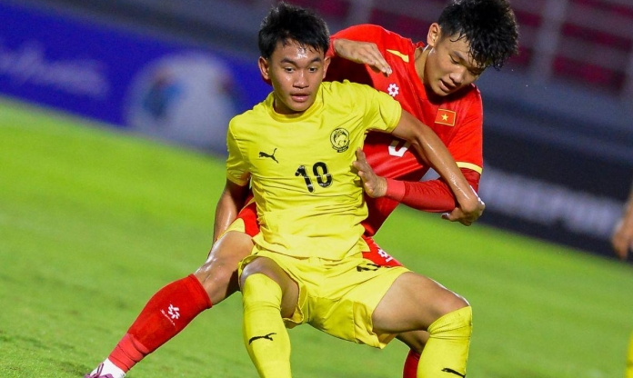 CĐV Malaysia phản ứng mạnh mẽ khi thua Việt Nam 0-3 ở chung kết ĐNÁ