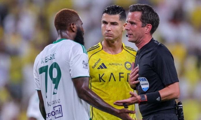 Cristiano Ronaldo chính thức lên tiếng về cáo buộc thiên vị Al Nassr