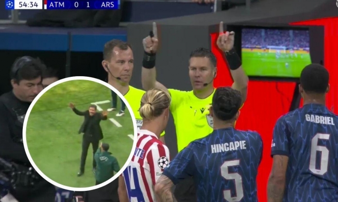 CĐV Arsenal nổi giận, yêu cầu UEFA trừng phạt HLV Diego Simeone