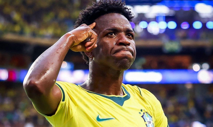 Vinicius Jr viết lại lịch sử World Cup trong ngày Neymar tái xuất