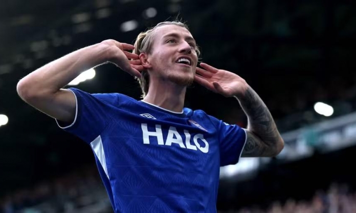 Everton thắng lớn ngày khai màn Ngoại hạng Anh, Sunderland và Forest cùng ôm hận