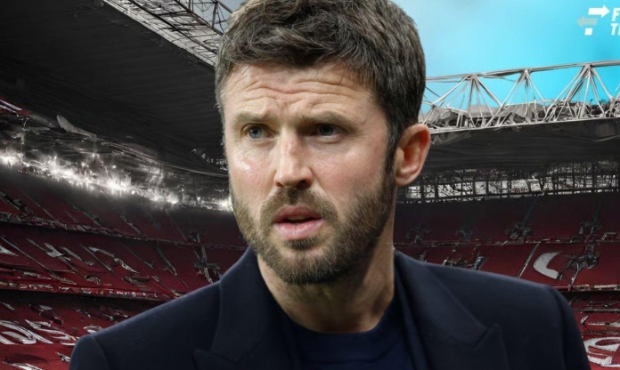 CHÍNH THỨC: MU chia tay tiền vệ người Anh tại Old Trafford
