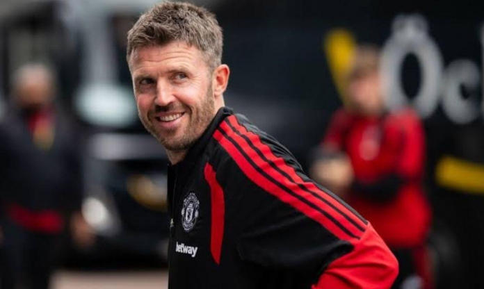 Phá két sắt, MU chọn chiêu mộ 'sát thủ' vừa xé lưới Arsenal về Old Trafford
