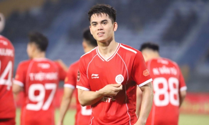 Bỏ lỡ FIFA ASEAN Cup, tiền vệ ĐT Việt Nam lập tức tỏa sáng ở V.League