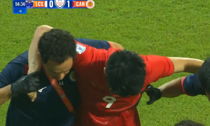 ĐT Việt Nam nhận tin sét đánh từ tiền đạo số 1 tại FIFA ASEAN Cup