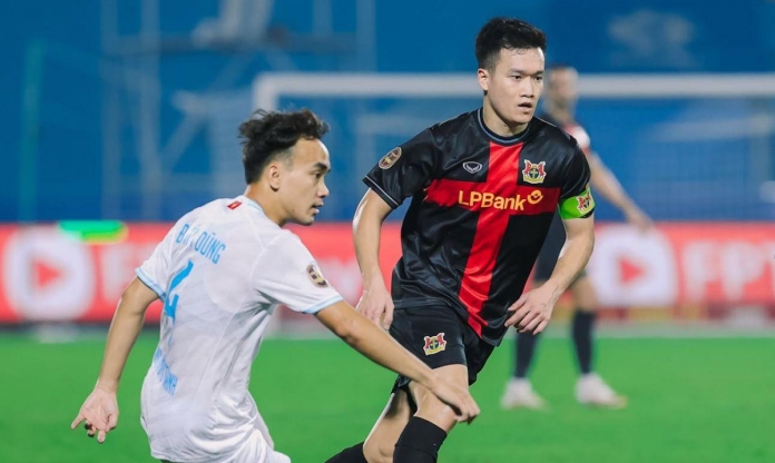HLV Chu Đình Nghiêm nói thẳng phong độ của Hoàng Đức sau FIFA ASEAN Cup