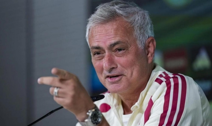 Thua El Clasico, Real Madrid chọn HLV vô địch thế giới thay Mourinho?