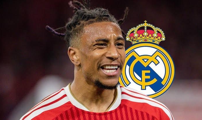 Từ bỏ Olise, Real Madrid quyết chiêu mộ 'nhạc trưởng' lọt mắt xanh Zidane