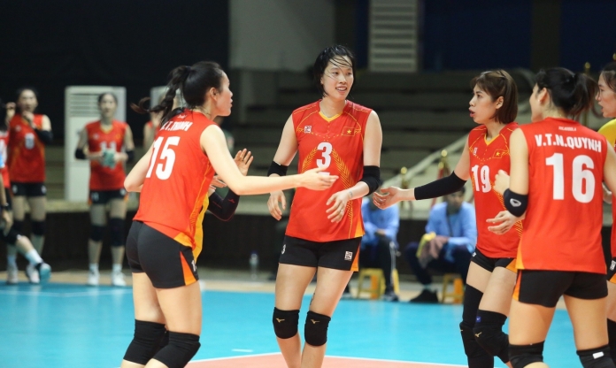 Tuyển bóng chuyền nữ Việt Nam thắng đậm Uzbekistan ở giải châu Á