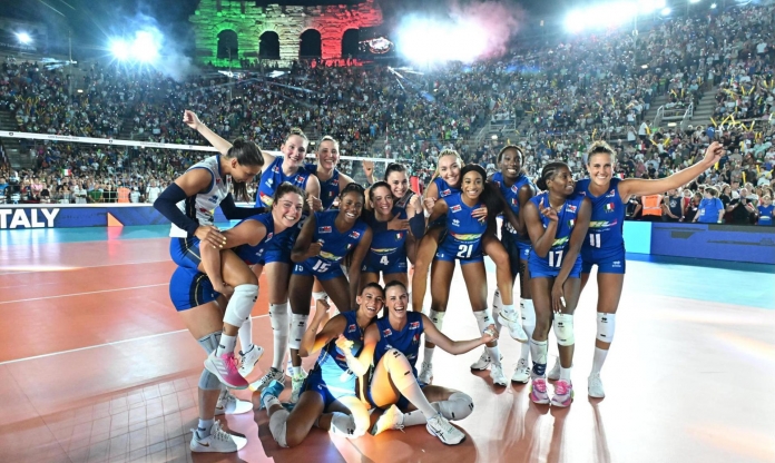 ĐKVĐ Ý thắng lớn trận mở màn giải vô địch châu Âu tại đấu trường Verona