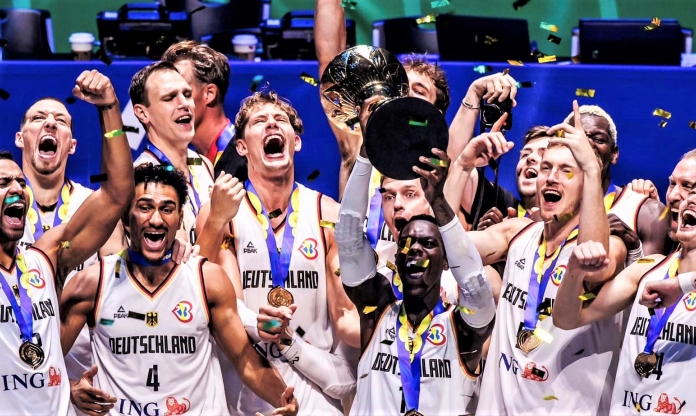 Bóng rổ nam Đức lên ngôi vô địch World Cup lịch sử sau 41 năm chờ đợi