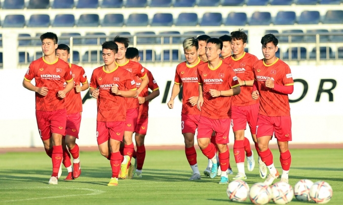 Dàn tuyển thủ ĐT Việt Nam bất ngờ sang Hàn Quốc thi đấu