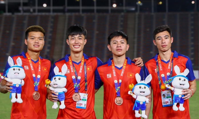 Bóng đá Việt Nam nhận tin quan trọng sau SEA Games 32