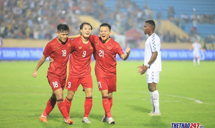 CĐV Đông Nam Á phản ứng bất ngờ về trận thắng của ĐT Việt Nam