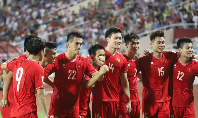 Trực tiếp Việt Nam 2-1 Philippines: Tiến Linh ghi bàn!!!