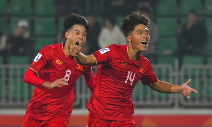 AFC bất ngờ vinh danh một cầu thủ Việt Nam trước 'siêu giải đấu'