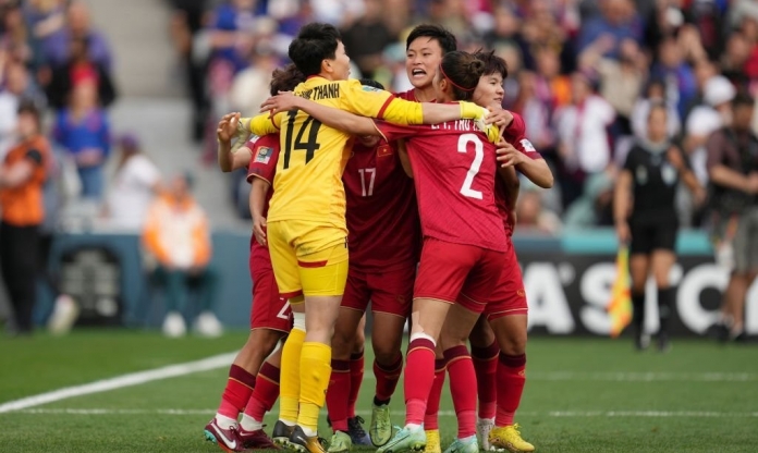 Báo Trung Quốc chê đội nhà, khen Việt Nam tại World Cup