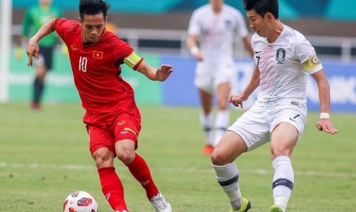 HLV Hàn Quốc nhận xét trình độ cầu thủ Việt Nam