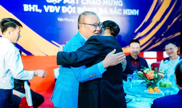 LĐBĐ Việt Nam ra quyết định về đội bóng của HLV Park Hang Seo