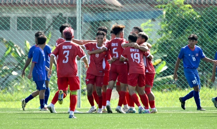 Đội tuyển chọn Việt Nam thắng Thái Lan ở giải châu Á