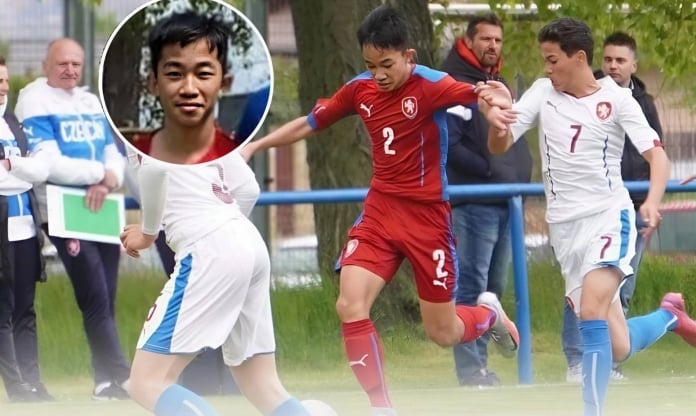 Cầu thủ Việt kiều Séc đá trận đầu tiên cùng U19 Việt Nam