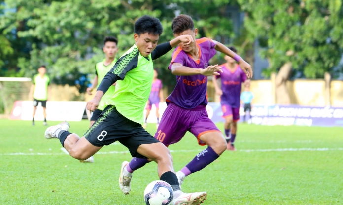 Con trai Quang Hải ghi bàn giúp đội nhà thắng 5-0