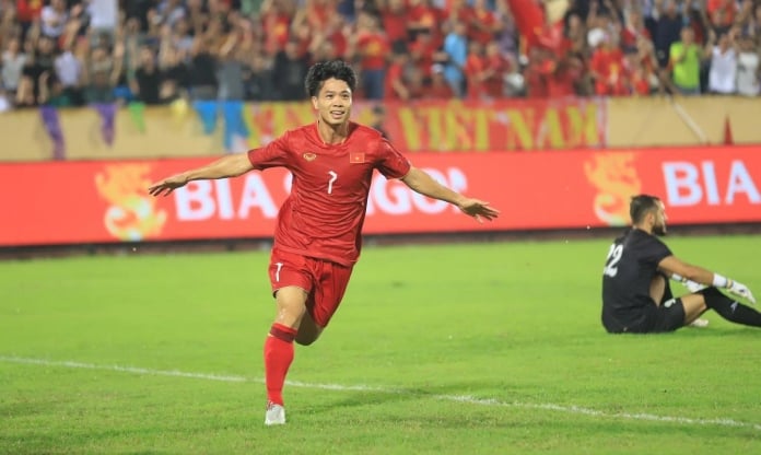 Công Phượng được điền tên vào danh sách ĐT Việt Nam cho AFF Cup