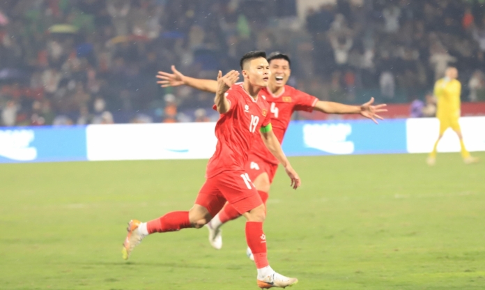 Quang Hải tỏa sáng, ĐT Việt Nam đánh bại Indonesia đòi lại ngôi đầu AFF Cup
