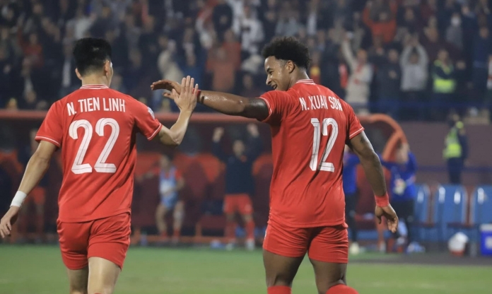 Báo Anh xếp tiền đạo ĐT Việt Nam trên Mbappe trong năm 2024