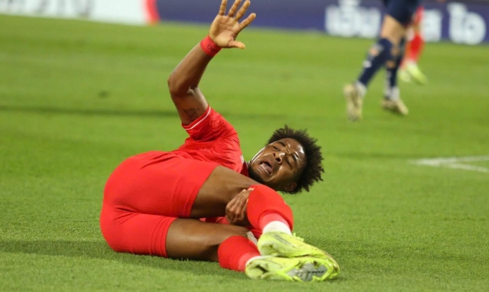 Xuân Son chấn thương kinh hoàng ở chung kết AFF Cup, phải nhập viện khẩn cấp