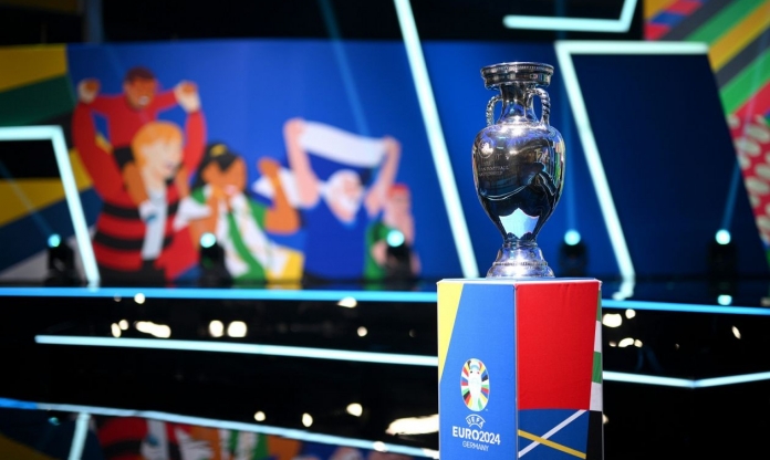 Lịch bóng đá vòng loại EURO 2024 đêm nay: Tưng bừng siêu đại chiến, Ronaldo xuất kích