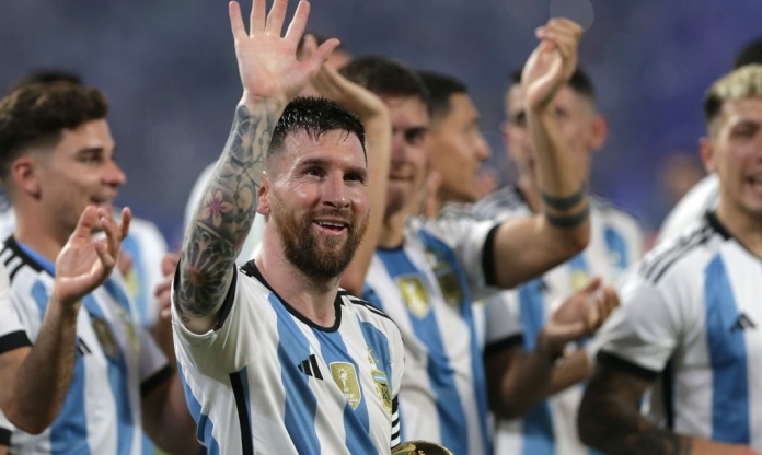 Không thể dừng lại, Messi tiếp tục tạo nên điều lịch sử khiến tất cả phải nể phục