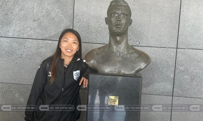 Huỳnh Như thăm bảo tàng của Ronaldo trước ngày trở về Việt Nam
