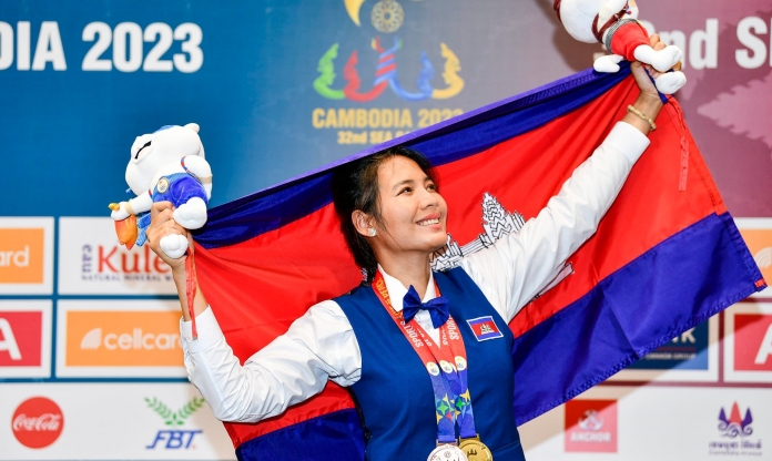 'Nữ thần' Campuchia gây sốt với hành động đặc biệt tại SEA Games 32
