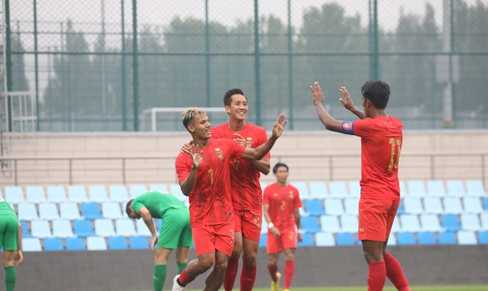 Myanmar đè bẹp Ma Cao ở vòng loại World Cup