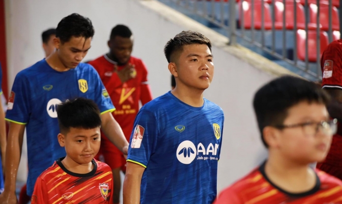 Tuyển thủ U23 Việt Nam nghỉ hết mùa giải vì chấn thương nặng
