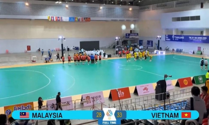 Thắng đậm Malaysia, Việt Nam vào bán kết SEA Games 33