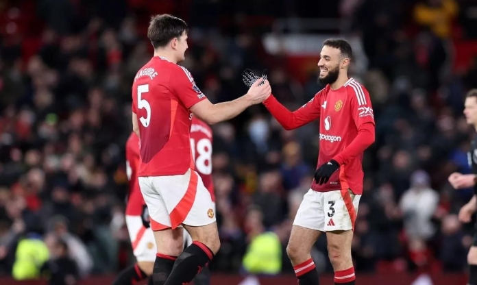 Juventus nhắm sao hậu vệ MU