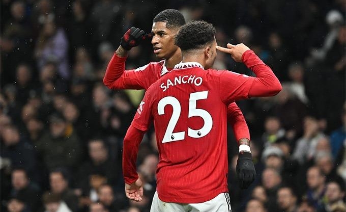 Napoli nhắm tiền đạo người Anh của MU