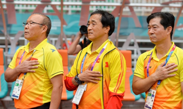 Cựu HLV Hàn Quốc của ĐT Việt Nam có bến đỗ bất ngờ tại V-League