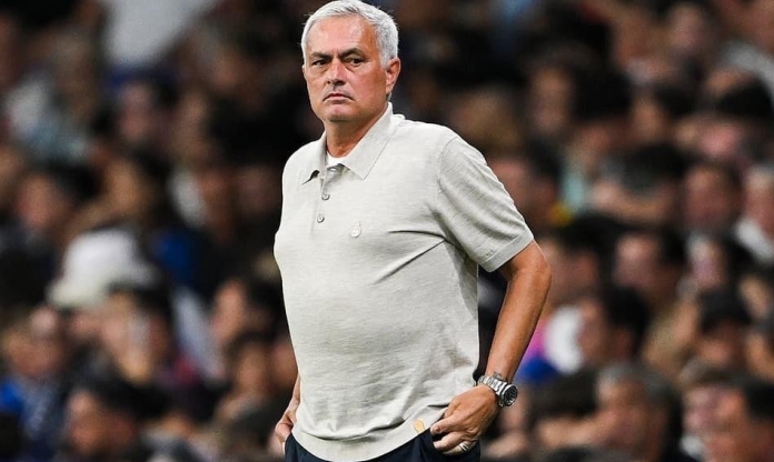 Real Madrid báo động đỏ: Mourinho mất 7 cầu thủ chỉ sau một vòng đấu