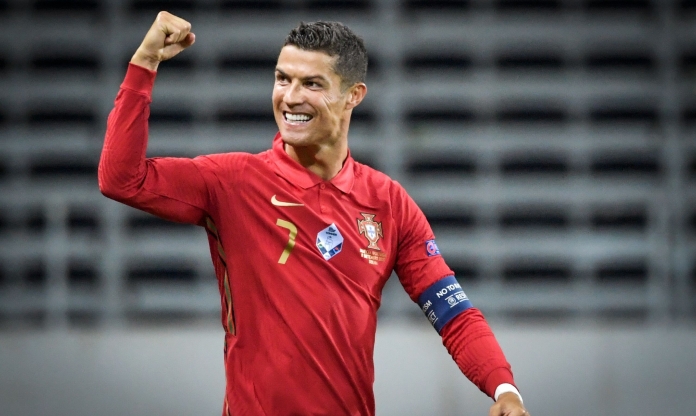 HLV Bồ Đào Nha tiết lộ lý do bất ngờ khiến Ronaldo vẫn được triệu tập lên ĐTQG