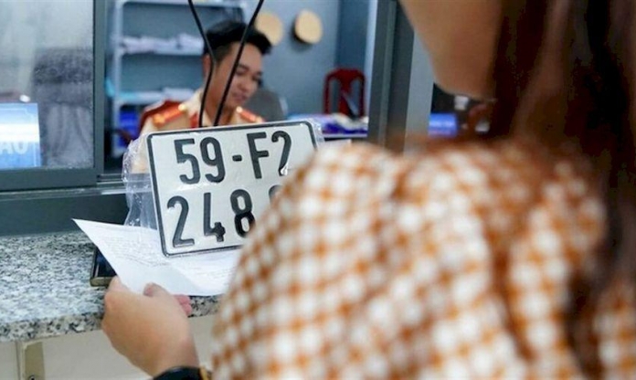 Từ tháng 08/2024, chủ xe có thể bấm biển số trên VNeID khi đăng ký xe lần đầu